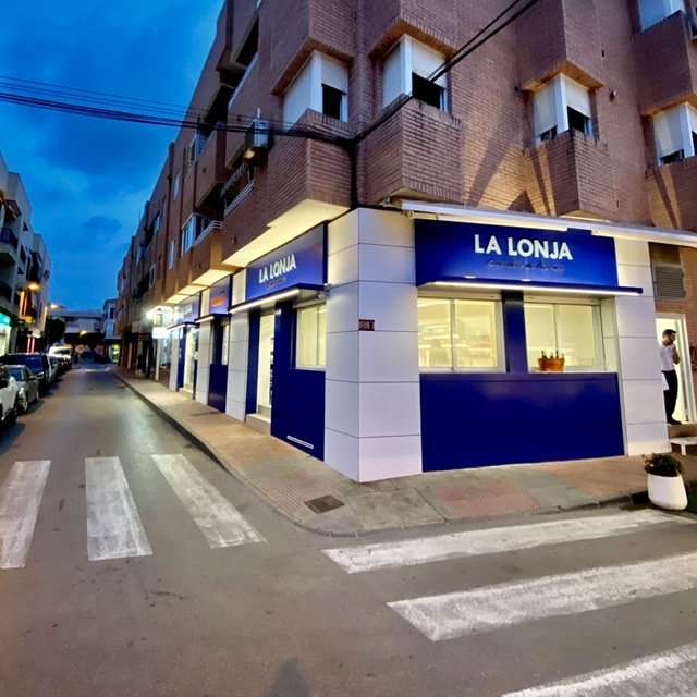 La Lonja Santiago de la Ribera
