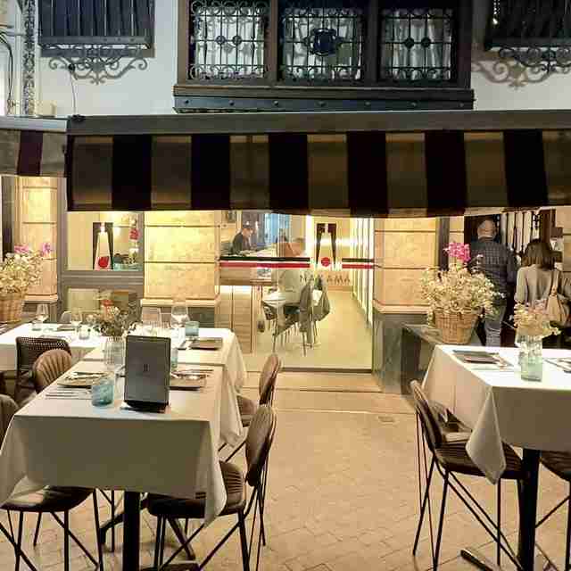 sushi en Murcia en plena Plaza de las flores